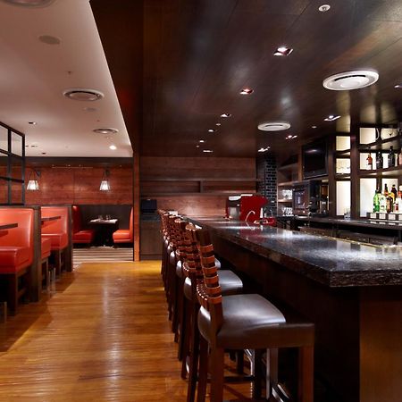 Ambassador Hotel Hsinchu Eksteriør billede The bar at the restaurant