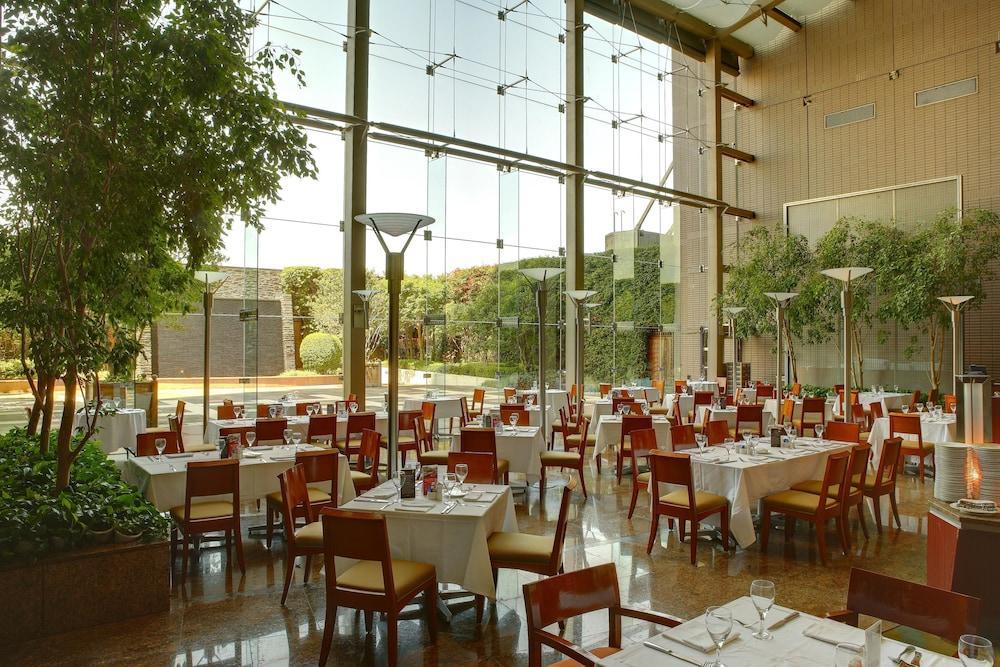 Ambassador Hotel Hsinchu Eksteriør billede The restaurant