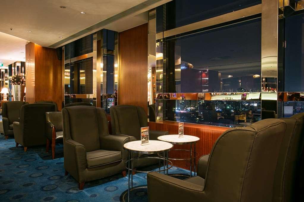 Ambassador Hotel Hsinchu Restaurant billede The Royal Orchid Lounge at Suvarnabhumi Airport