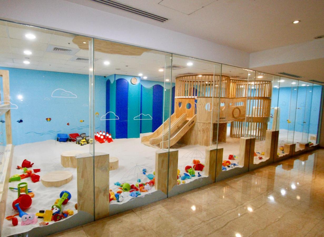 Ambassador Hotel Hsinchu Eksteriør billede The Children's Museum of Oakville